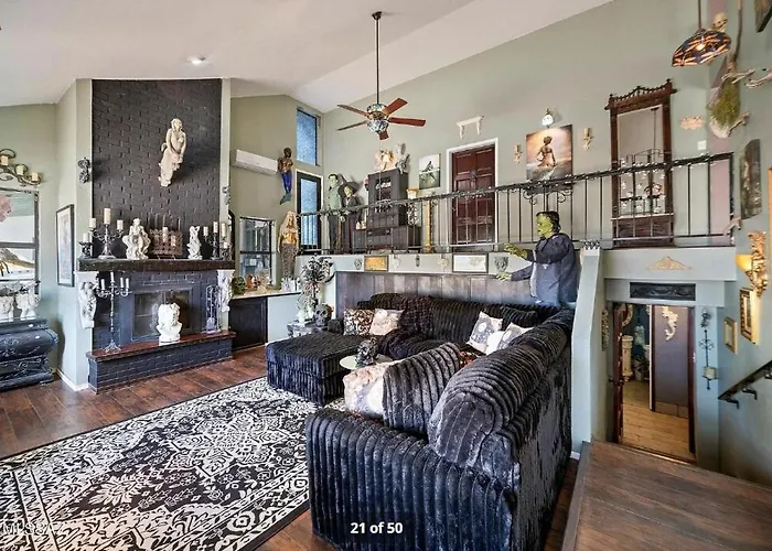 Holiday home Beautifully Bewitching Mansion Indoor Pool Sonoita